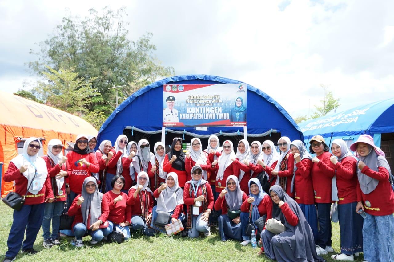 Kontingen TP PKK Lutim Berhasil Sabet Tiga Plakat Kemenangan Lomba