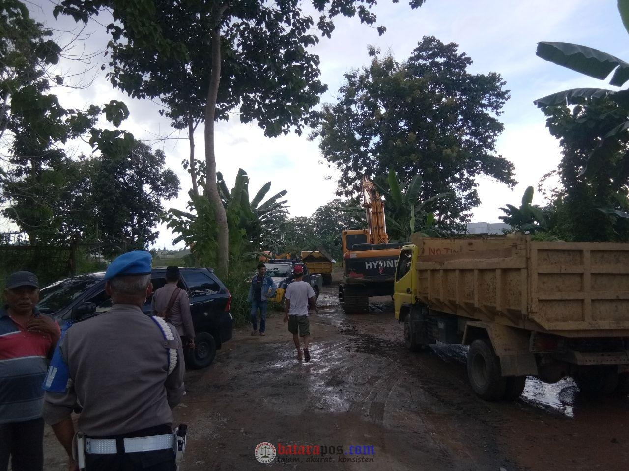 Grebek Tambang Liar, Polisi Amankan 6 Orang Serta Eskavator dan Truck
