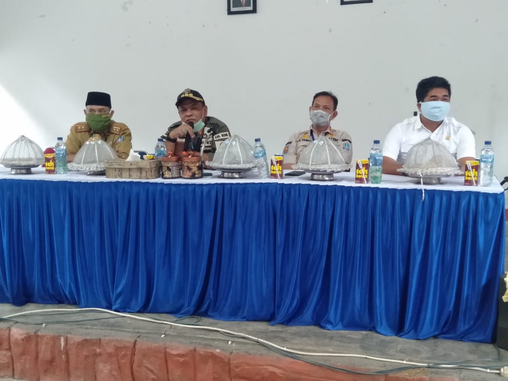 Silaturahmi di Kantor Camat Bengo, Bupati Bone Imbau Bahaya Corona