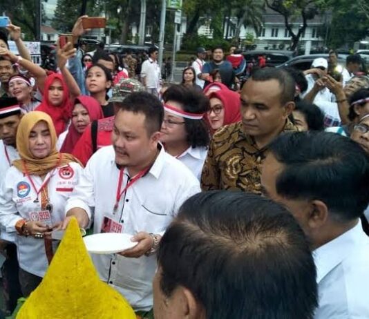 RIB Minta Menhan Prabowo Subianto Berkantor di Papua dan Mundur di Partai