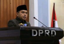 Jayadi Sampaikan Jawaban Terkait 5 Ranperda