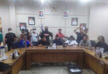 Serikat Pekerja dan Beberapa Lembaga Gelar Aksi, DPRD Luwu Timur Sepakat Tolak UU Omnibus Law