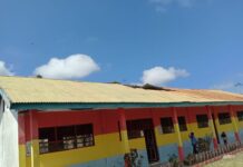 Kerap Kehujanan Saat Proses Belajar, Ini Harapan Pihak SDN 111 Samataring !