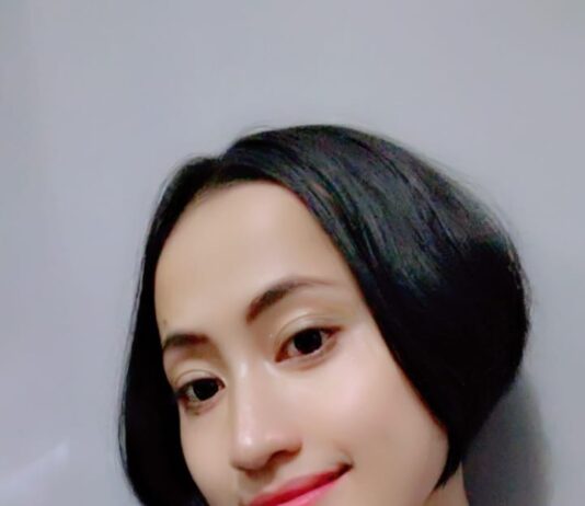 Penyanyi Dengan Hits Telolet Om Om, Intan Sari Akan Buat Group Duo