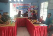 Babinsa Bersama Pemdes Bassiang Timur Lakukan Komsos