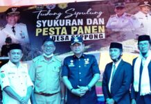 Bupati Luwu Ajak Masyarakat Tumbuhkan Semangat Gotong Royong Turun Sawah