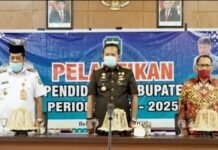 Basmin Mattayang Minta Dewan Pendidikan Bisa Tingkatkan Mutu Pendidikan di Luwu
