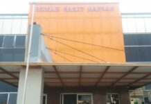 Tidak Punya BPJS, Ibu dan Bayi Tertahan di Rumah Sakit Bone