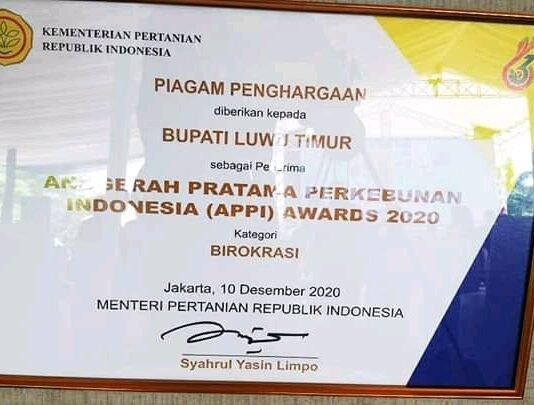 Hari Perkebunan ke-63, Husler Raih Penghargaan APPI Award dari Menteri Pertanian