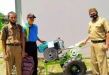 Dinas Pertanian Luwu Timur Serahkan Alsintan ke Dua Kelompok Tani di Desa Sindu Agung