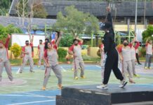 Jumat Sehat, Polres Luwu Timur Lakukan Senam dan Olahraga Bersama