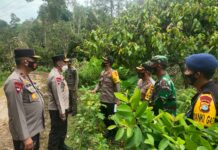 Kapolda Sulbar Kunjungi Posko Pengungsian di Malunda