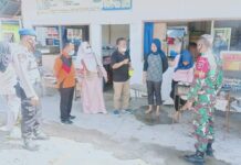 Edukasi Yustisi Cegah Penularan Covid-19, Camat Mappedeceng Lutra Door To Door