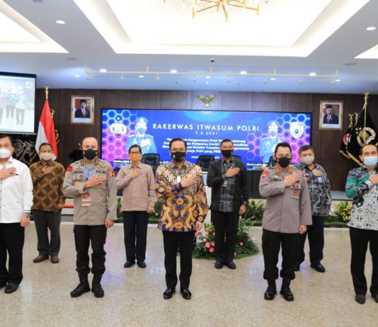 Wujudkan Transparansi, Kapolri Launcing Aplikasi Dumas Presisi
