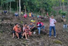 Turun Temurun, Budaya Gotong Royong Warga Tellu Limpoe Masih Terpelihara