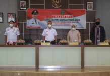 Serahkan Karip, Wabup Budiman Harapkan PNS Purna Tugas Tetap Berkarya