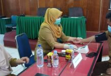 Hari Ini, Anggota DPRD Luwu Utara Bersama Staf Ikut Vaksinasi Covid-19