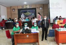 Wabup Budiman Tinjau Vaksinasi Covid-19 Tenaga Pendidikan
