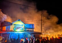 Enam Rumah dan Tempat Usaha Ludes Terbakar di Sorowako