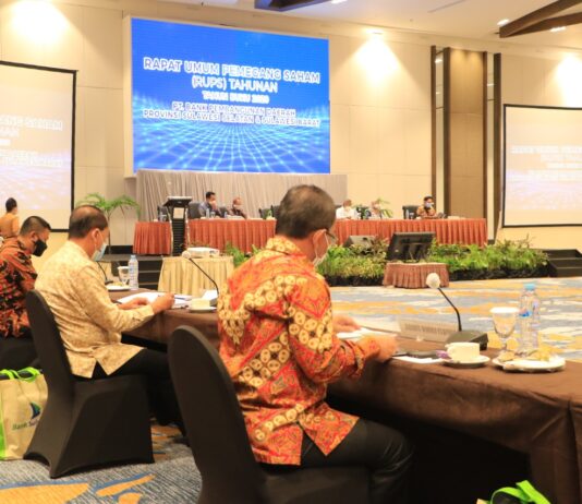 Sekda Luwu Timur Ikuti RUPS PT. Bank Sulselbar di Makassar
