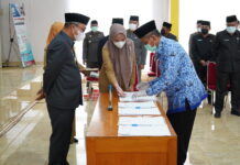 Bupati Luwu Timur Serahkan Simbolis SK Pengangkatan 113 PPPK
