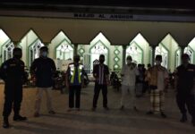 Tindak Lanjuti Hasil Rakor Penerapan Prokes, Ini Yang di Lakukan Pemdes Mandiri ke Lima Masjid di Tomoni