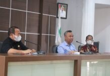 Bupati Lutim Minta Guru Tingkatkan Kemampuan Bahasa Asing Siswa