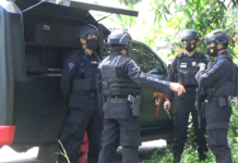 Tim Jibom Gegana Brimob Ledakkan Granat Nanas Temuan Warga di Wotu