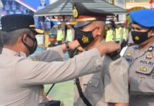 Kapolres Pimpin Upacara Kenaikan Pangkat Pengabdian Anggota Polres Luwu Timur
