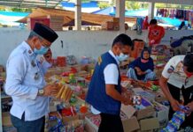 Camat Kalaena Terjun Langsung Dampingi Timwas Obat dan Makanan