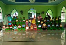 Sebanyak 200 Paket Al-Qur’an Tersalurkan di TK/TPA Desa Samaenre