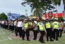 Kapolres Luwu Timur Pimpin Upacara Korps Raport Kenaikan Pangkat Personelnya