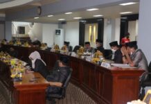 Seluruh Fraksi DPRD Lutim Menyetujui Pertanggungjawaban APBD TA. 2020