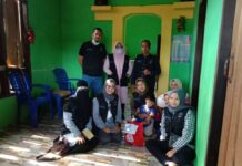 Peringati Hari Anak Nasional, Komunitas PSS Bagi Parcel