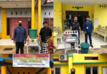 Kasus Covid19 Meningkat, PT. CLM Bagikan Wastafel di Kantor Desa