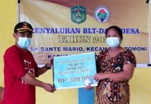 Pemdes Rantemario Salurkan BLT-DD Tahap IV ke 41 KPM