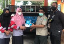PT. CLM Serahkan Ratusan Masker ke BPBD Luwu Timur
