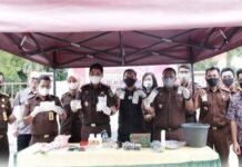 Sudah Inkracht, Kejari Luwu Utara Musnahkan Barang Bukti Narkotika dan Senjata Tajam