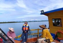 Temu Alumni, Bupati Budiman Ajak Wisata di Pulau Bulu Poloe