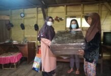 Sinergitas IKP, Para Jurnalis dan Komunitas Sahabat Naja Salurkan Bantuan