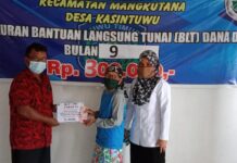 Pamdes Kasintuwu Salurkan BLT-DD Tahap Sembilan