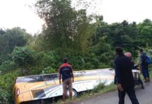 Lakalantas Bus Bintang Katulistiwa VS Kijang Innova