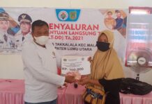 Salurkan BLT-DD, Pjs.Kades Takkalala : Bantuan Ini Untuk Pemulihan Ekonomi Dimasa Pandemi Covid-19