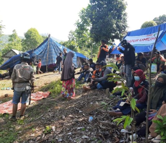 30 KK Masih Bertahan di Tenda Pengungsian Desa Sangtandung