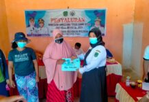 Salurkan BLT-DD Periode November 2021, Ini Harapan Kades Girikusuma Kepada Penerima