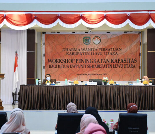 Buka Acara Workshop Peningkatan Kapasitas SDM DWP, Ini Harapan Bupati Luwu Utara