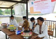 Seminar Program Kerja Mahasiswa KKN Universitas Andi Djemma di Desa Baruga