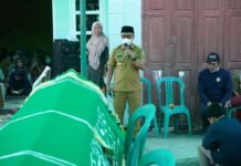 Bupati Luwu Timur Melayat di Kediaman Tokoh Masyarakat Wotu