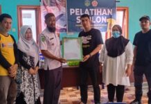 Pemdes Burau Gelar Pelatihan Sablon Bagi Karang Taruna