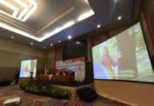 Rakerda Dekranasda Sulsel, Sufriaty Budiman Kenalkan Produk Kerajinan Unggulan Luwu Timur